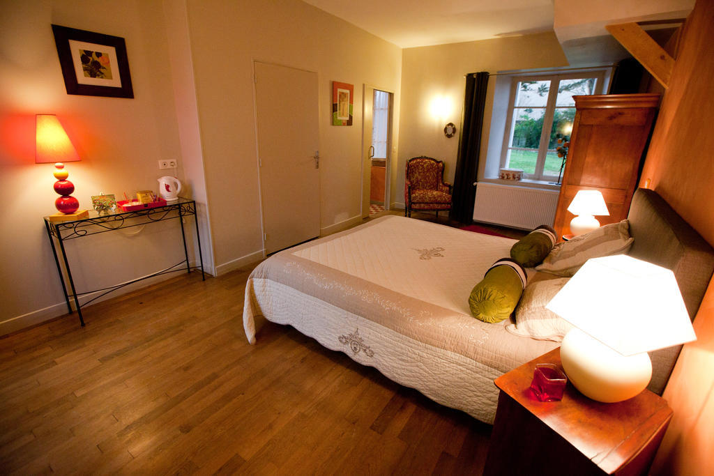 Manoir D'Orbe Hotel Montreuil-Bellay Room photo
